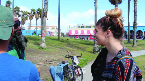 While participating in the QU in LA program during this semester, junior Emma Soviero decided to help the homeless population in Venice, California, with some friends.